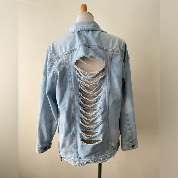 MONO B Oversized Denim Jean Jacket Distressed Cotton Women’s Size M - Picture 9 of 16